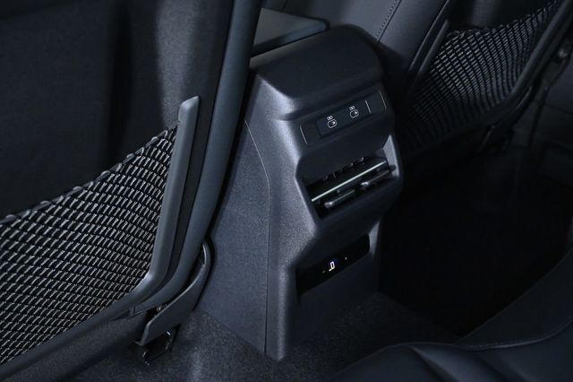 2026 Audi Q3 S line quattro - 23010155 - 16