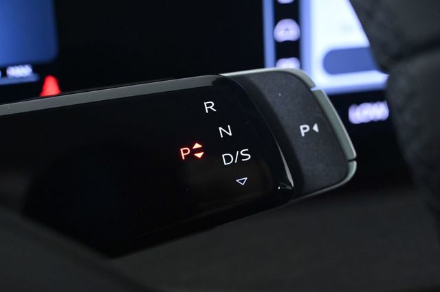 2026 Audi Q3 S line quattro - 23010161 - 19