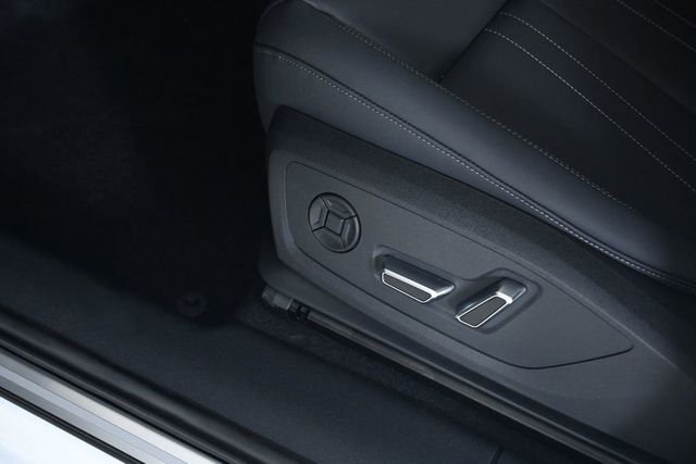 2026 Audi Q3 S line quattro - 23010170 - 22