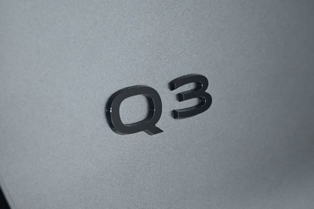2026 Audi Q3 S line quattro - 23010171 - 21