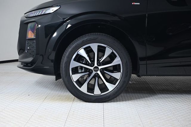 2026 Audi Q3 S line quattro - 23010178 - 27