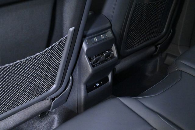 2026 Audi Q3 S line quattro - 23010179 - 16