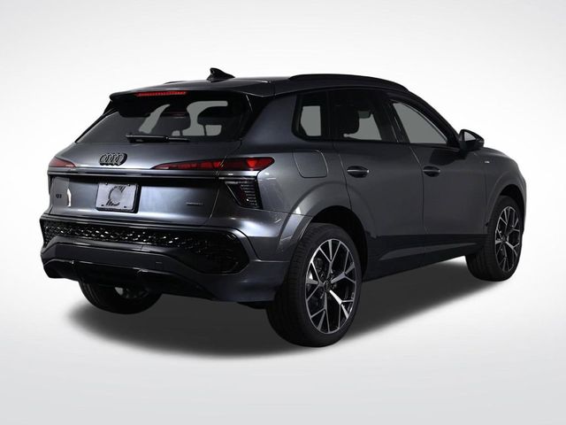 2026 Audi Q3 S line quattro - 23010179 - 4