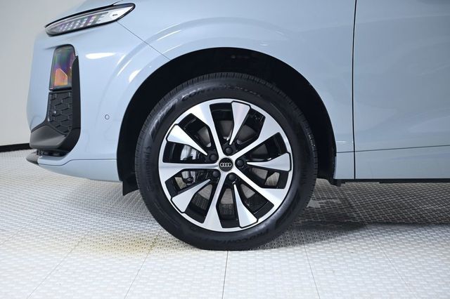 2026 Audi Q3 S line quattro - 23010214 - 26