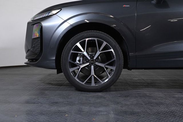 2026 Audi Q3 S line quattro - 23010219 - 23