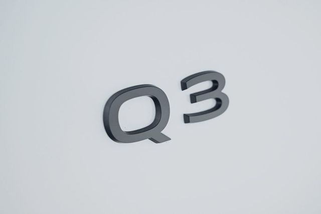 2026 Audi Q3 S line quattro - 23010222 - 22