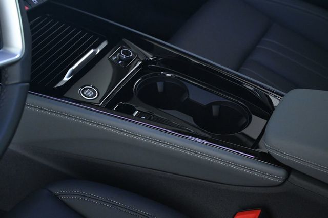 2026 Audi Q3 S line quattro - 23010222 - 24