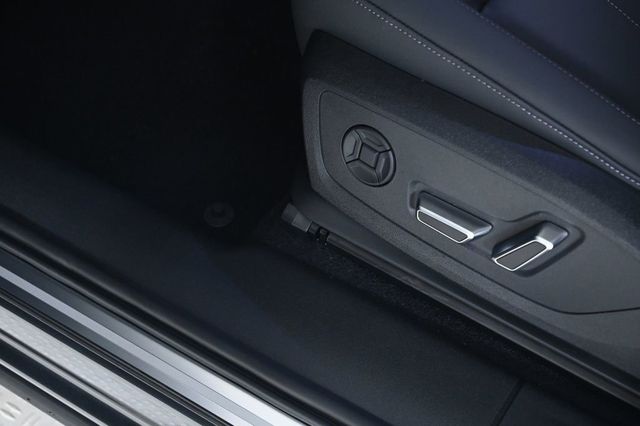 2026 Audi Q3 S line quattro - 23010225 - 23