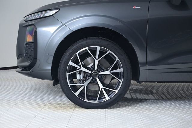 2026 Audi Q3 S line quattro - 23010280 - 27