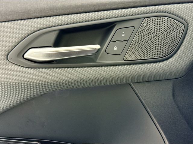2026 Audi Q3 S line quattro - 23023940 - 17