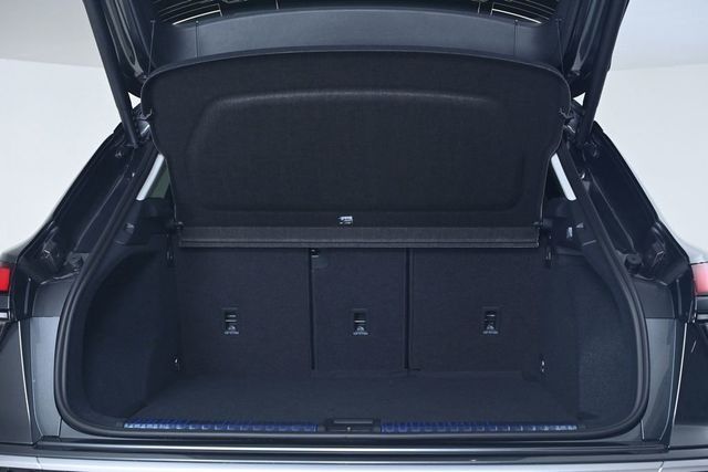 2026 Audi Q3 S line quattro - 23023941 - 25