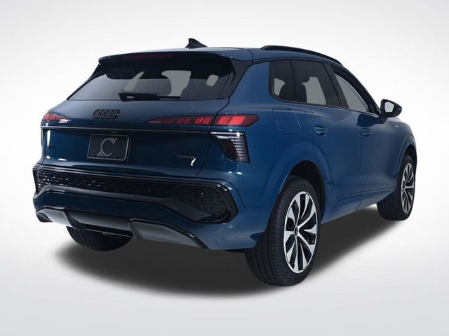 2026 Audi Q3 S line quattro - 23023945 - 4