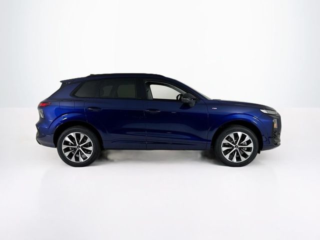 2026 Audi Q3 S line quattro - 23023960 - 5