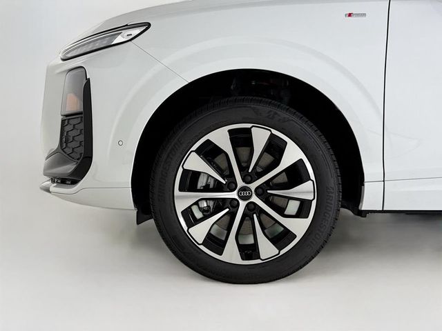 2026 Audi Q3 S line quattro - 23023971 - 27