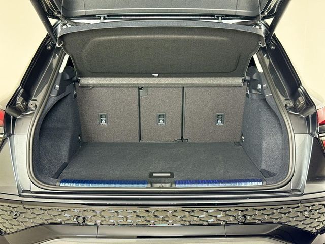 2026 Audi Q3 S line quattro - 23023995 - 25
