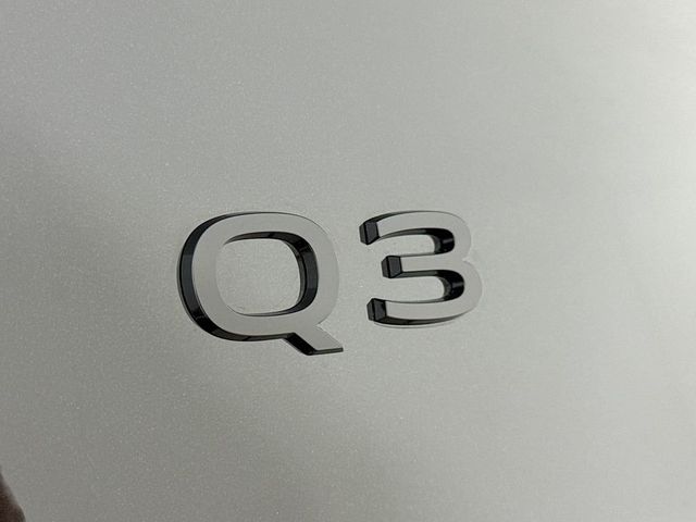 2026 Audi Q3 S line quattro - 23024007 - 22