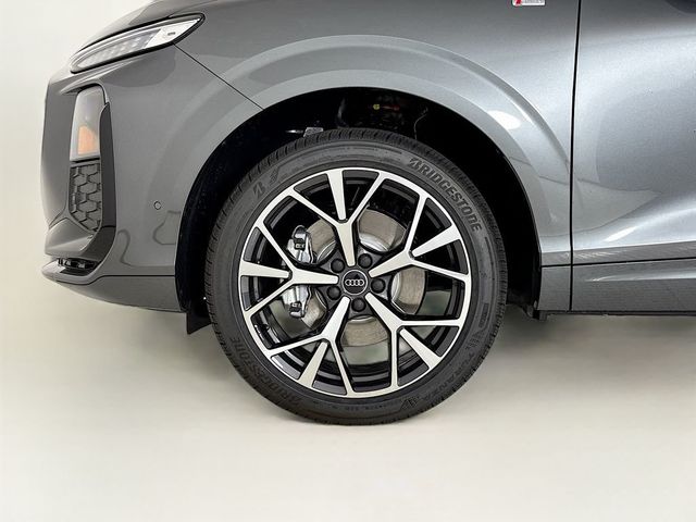 2026 Audi Q3 S line quattro - 23029394 - 24
