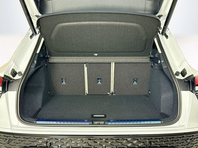 2026 Audi Q3 S line quattro - 23030014 - 25