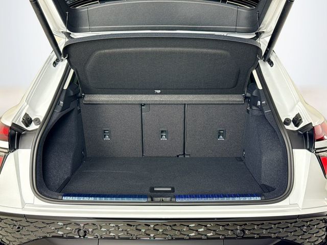 2026 Audi Q3 S line quattro - 23030593 - 24