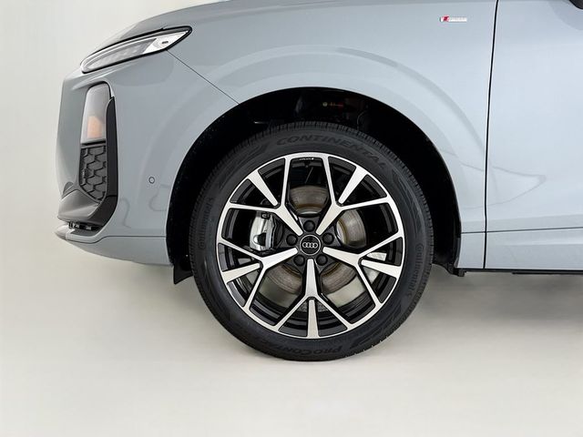 2026 Audi Q3 S line quattro - 23031880 - 25