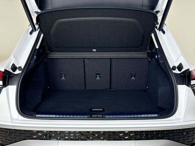 2026 Audi Q3 S line quattro - 23041075 - 23