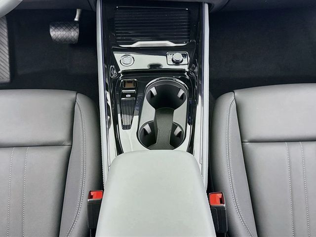 2026 Audi Q3 S line quattro - 23046175 - 12