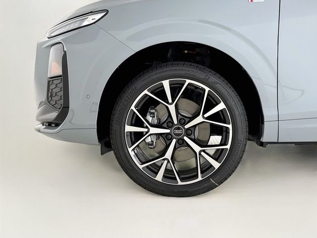 2026 Audi Q3 S line quattro - 23046223 - 26