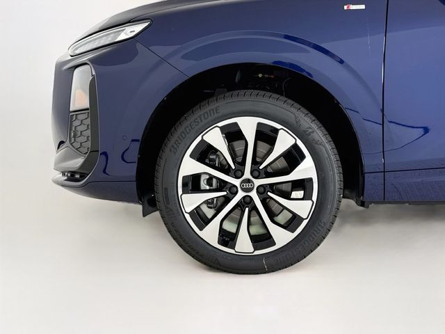 2026 Audi Q3 S line quattro - 23050640 - 26