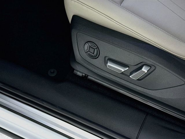2026 Audi Q3 S line quattro - 23050643 - 21