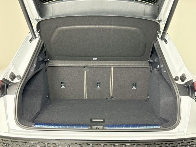 2026 Audi Q3 S line quattro - 23051196 - 24