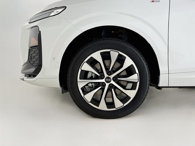 2026 Audi Q3 S line quattro - 23051793 - 26
