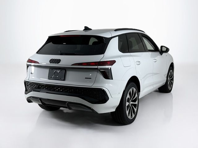 2026 Audi Q3 S line quattro - 23051793 - 4