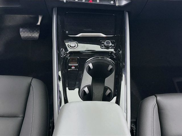 2026 Audi Q3 S line quattro - 23052686 - 12