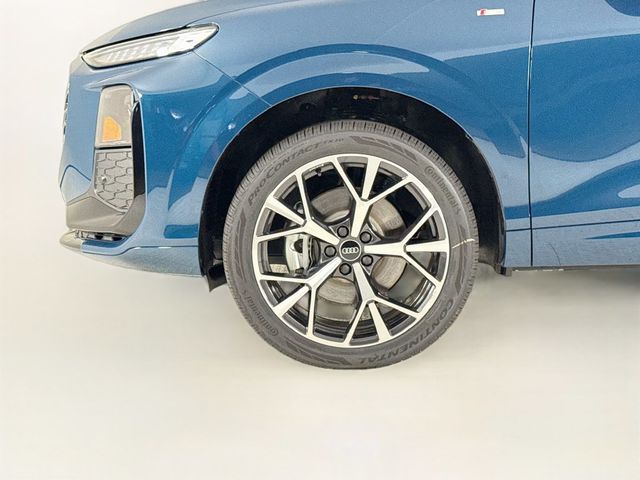 2026 Audi Q3 S line quattro - 23056171 - 21