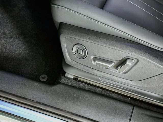 2026 Audi Q3 S line quattro - 23058019 - 22