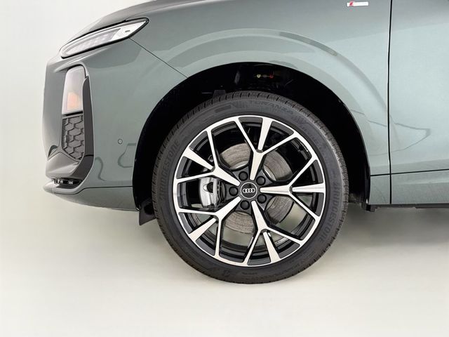 2026 Audi Q3 S line quattro - 23060354 - 24