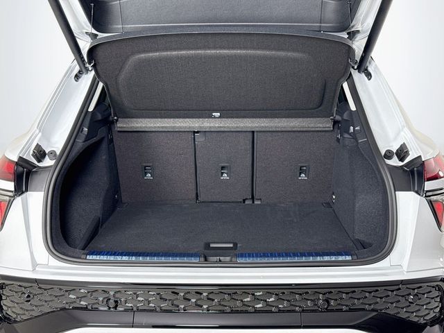 2026 Audi Q3 S line quattro - 23066559 - 25