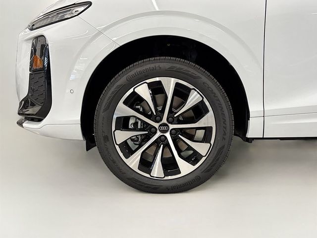 2026 Audi Q3 S line quattro - 23051696 - 23