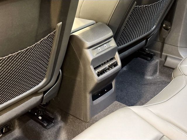 2026 Audi Q3 S line quattro - 23051702 - 16