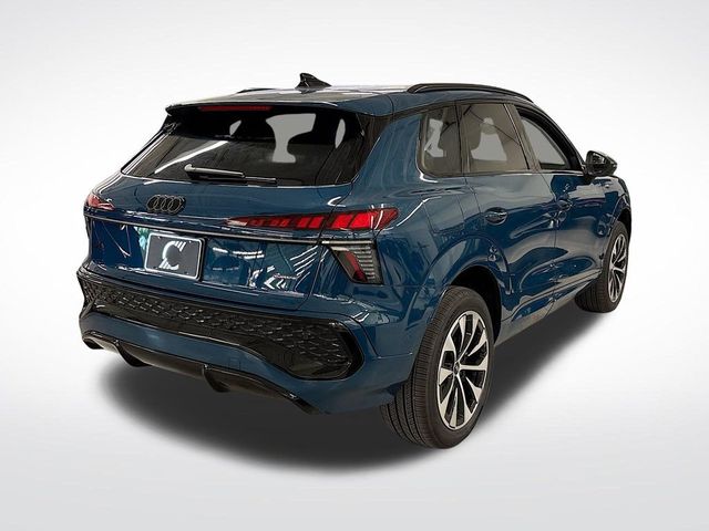 2026 Audi Q3 S line quattro - 23051702 - 4