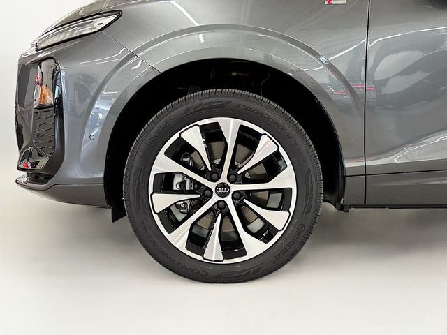 2026 Audi Q3 S line quattro - 23051714 - 24