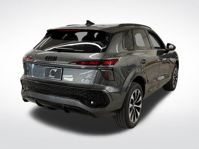 2026 Audi Q3 S line quattro - 23051714 - 4
