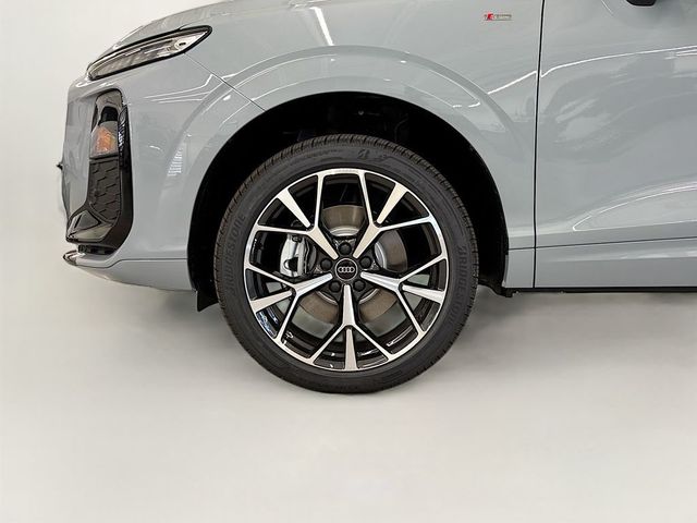 2026 Audi Q3 S line quattro - 23051742 - 22