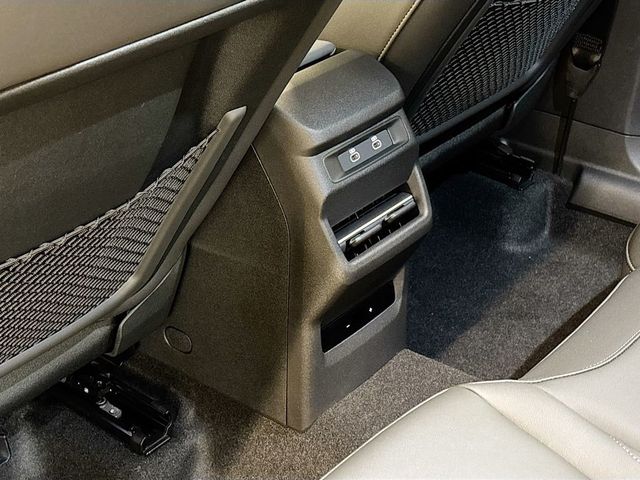 2026 Audi Q3 S line quattro - 23053375 - 16