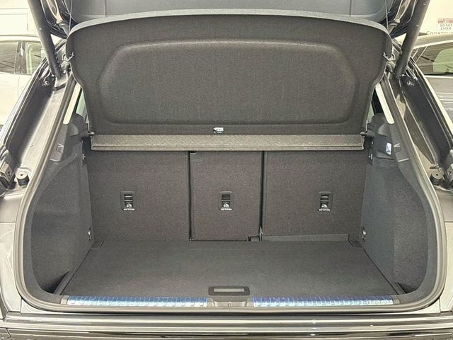 2026 Audi Q3 S line quattro - 23063065 - 22