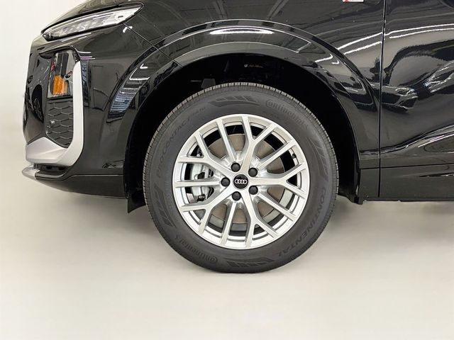 2026 Audi Q3 S line quattro - 23063069 - 24