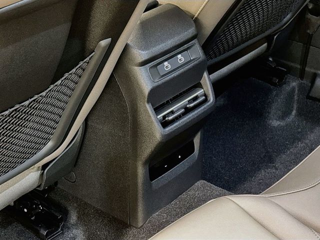 2026 Audi Q3 S line quattro - 23068670 - 16