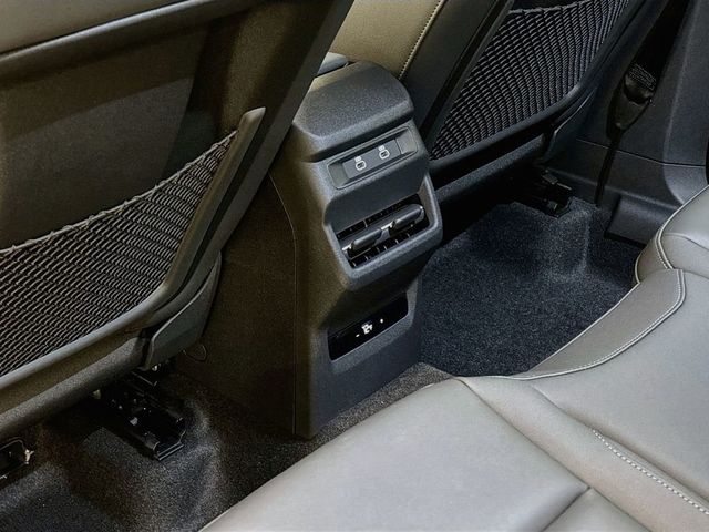 2026 Audi Q3 S line quattro - 23072778 - 16