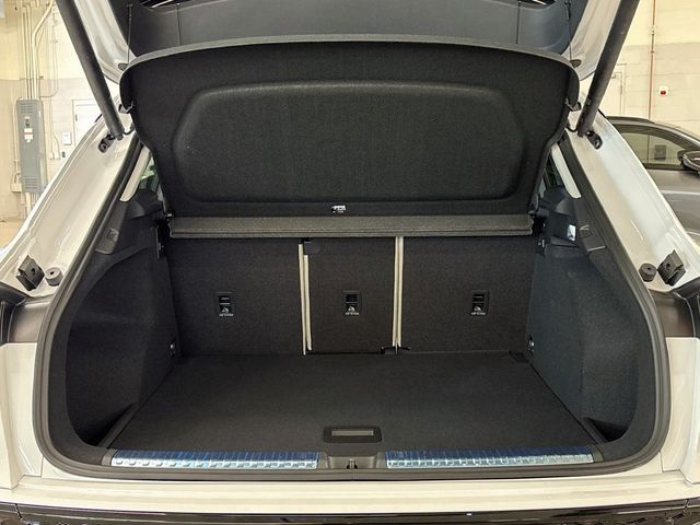2026 Audi Q3 S line quattro - 23085443 - 23