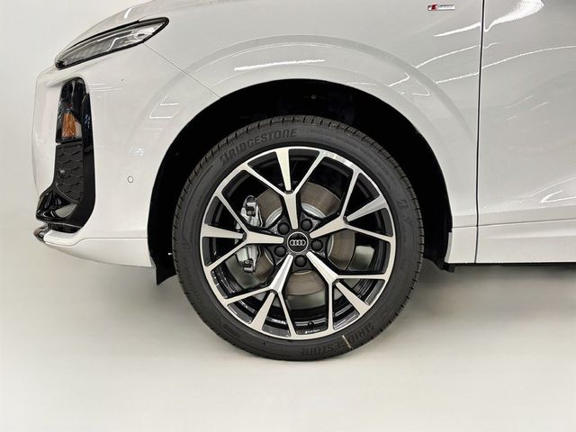 2026 Audi Q3 S line quattro - 23086889 - 24
